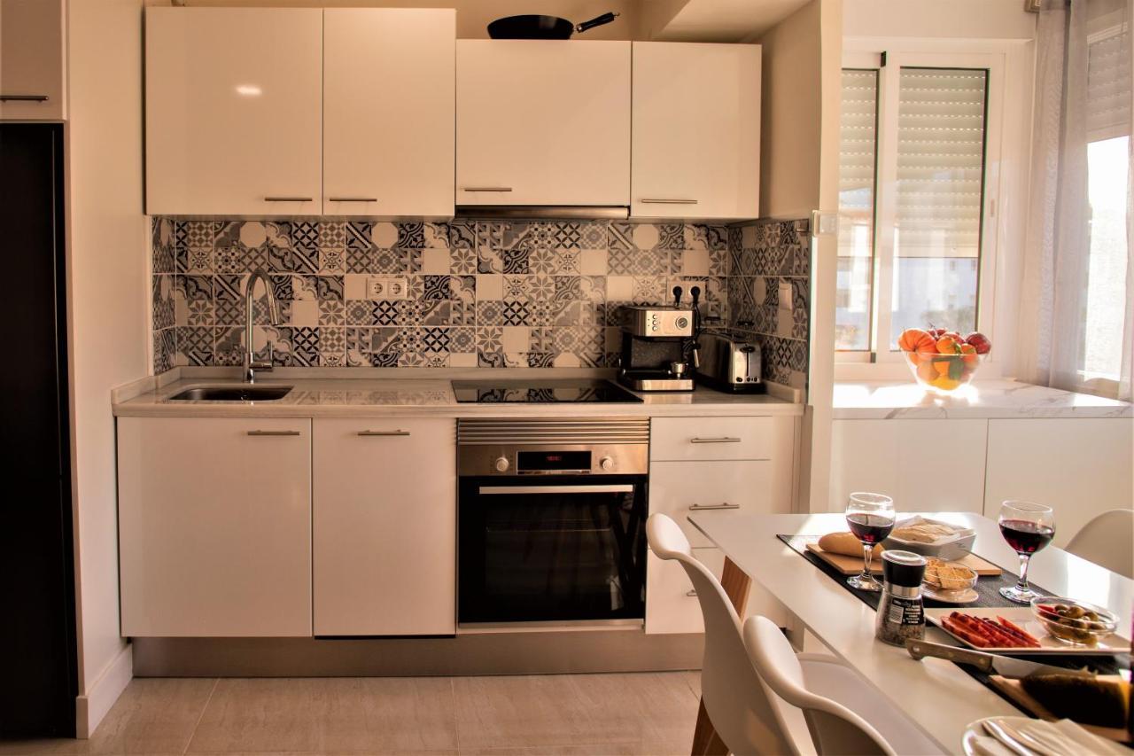 Salome Neo Suites Τορρεμολίνος Εξωτερικό φωτογραφία
