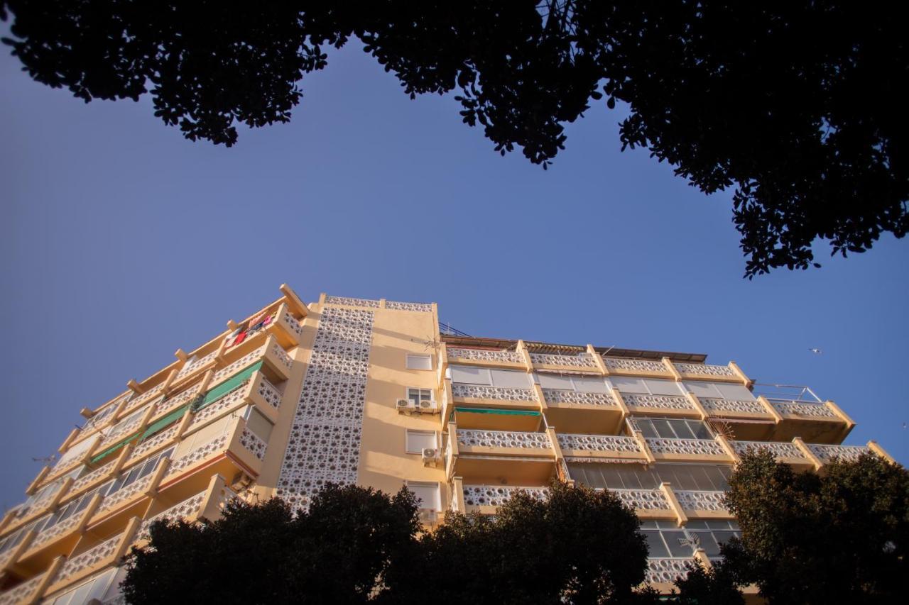 Salome Neo Suites Τορρεμολίνος Εξωτερικό φωτογραφία